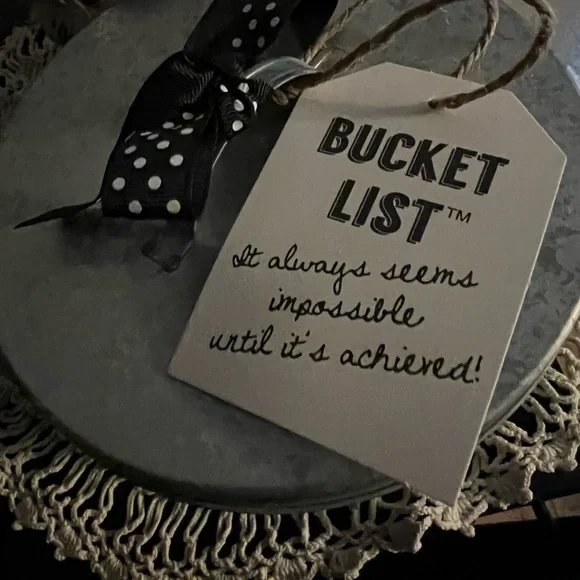 Bucket list gift NWT - Picture 3 of 6